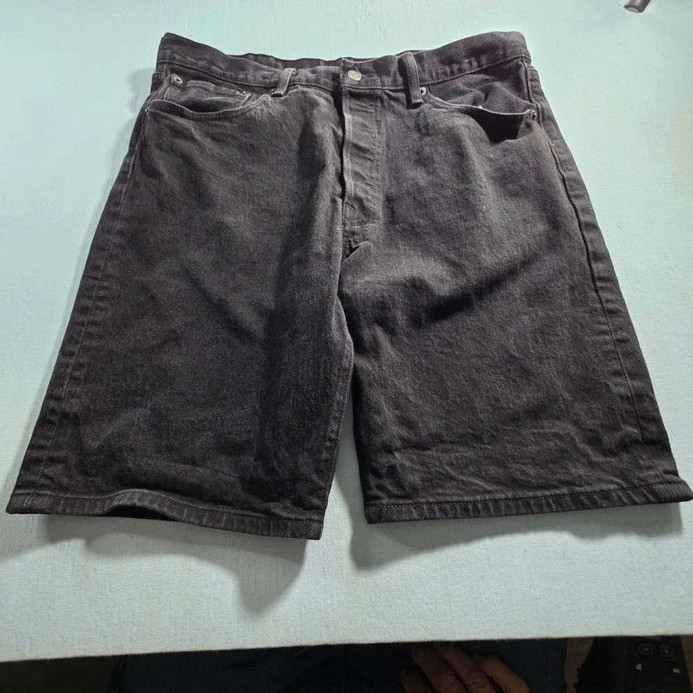 Levis 501 Mens Black Denim Shorts Original Fit Button Fly Cut Off Size 38 W38